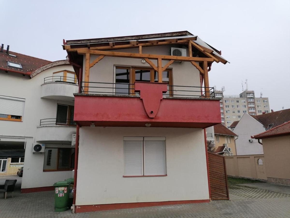 Betty-Major Apartman Hajdúszoboszló Exterior foto